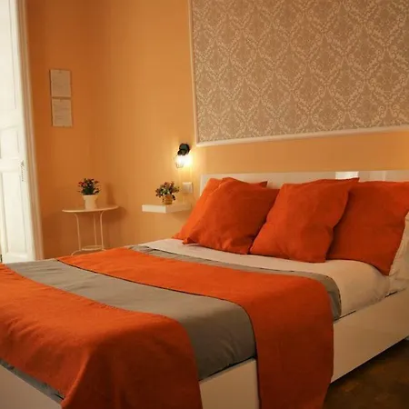Amedeo Square Bed & Breakfast