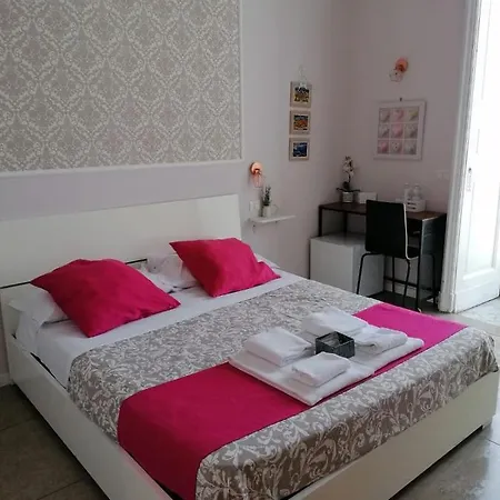 Amedeo Square Bed & Breakfast