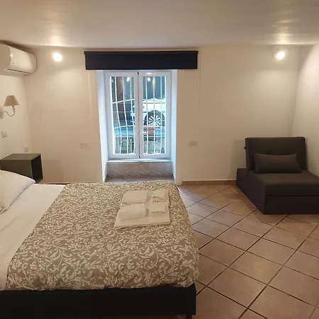 Amedeo Square 4*