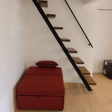 Amedeo Square B&B 나폴리