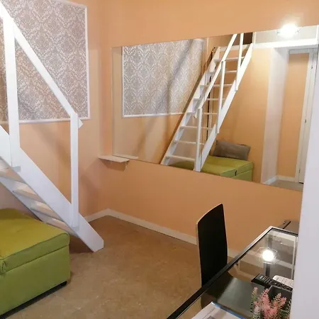 Amedeo Square B&B 4*