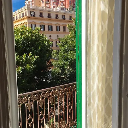 Bed & Breakfast Amedeo Square 3*
