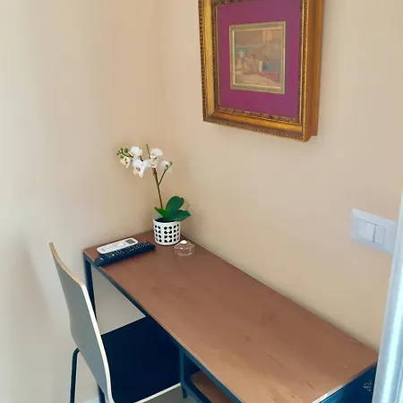 Amedeo Square 4*